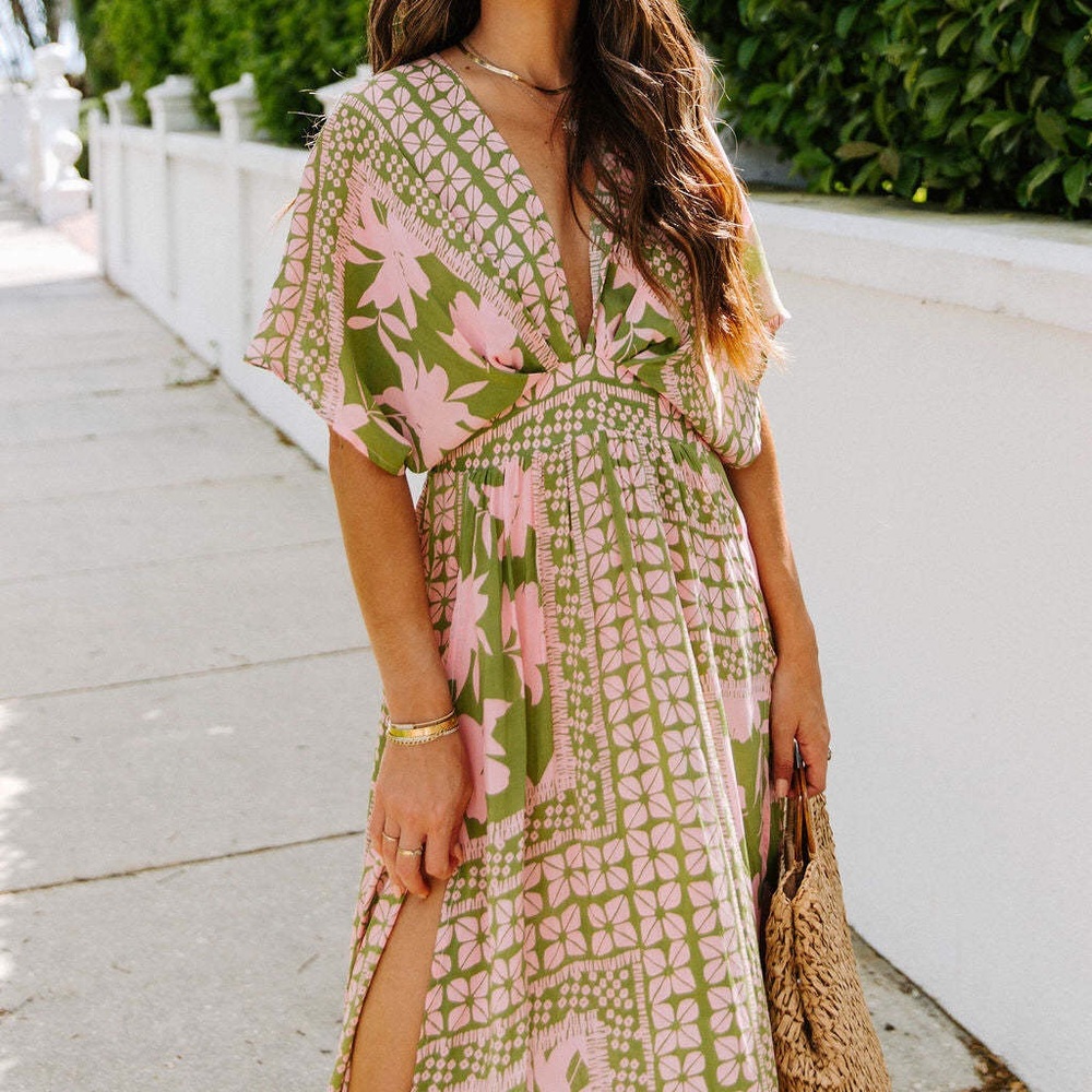 Women’s dress